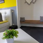 Village 招待所 萨勒河畔瑙姆堡