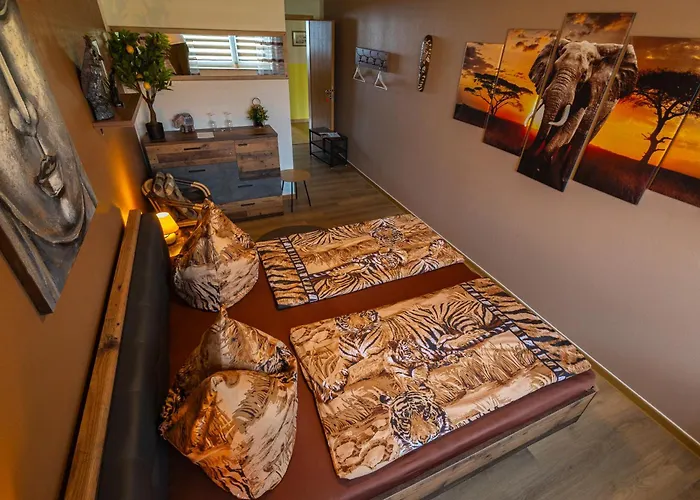 Village Vendégház 3*